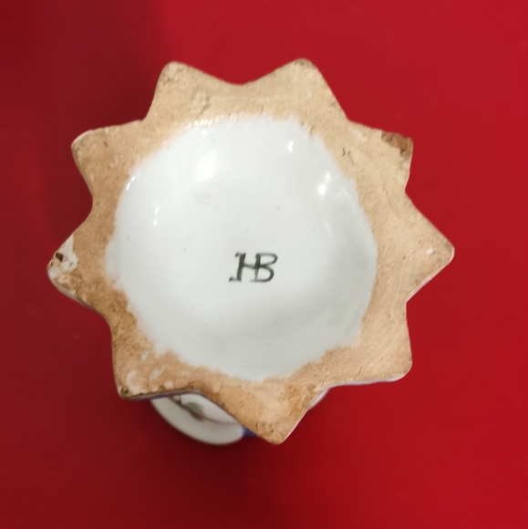 Vintage HB Henriot Quimper France Hand Painted Woman & Man Egg Cup Signed HB - Picture 5 of 6